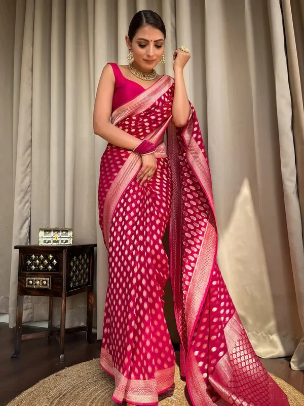 Pink_Banarasi_Silk_Traditional_Wear_Saree