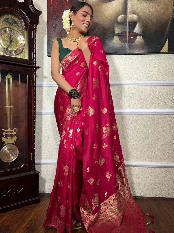 Pink_Banarasi_Silk_Traditional_Wear_Saree