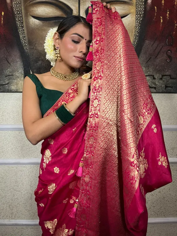 Pink_Banarasi_Silk_Traditional_Wear_Saree