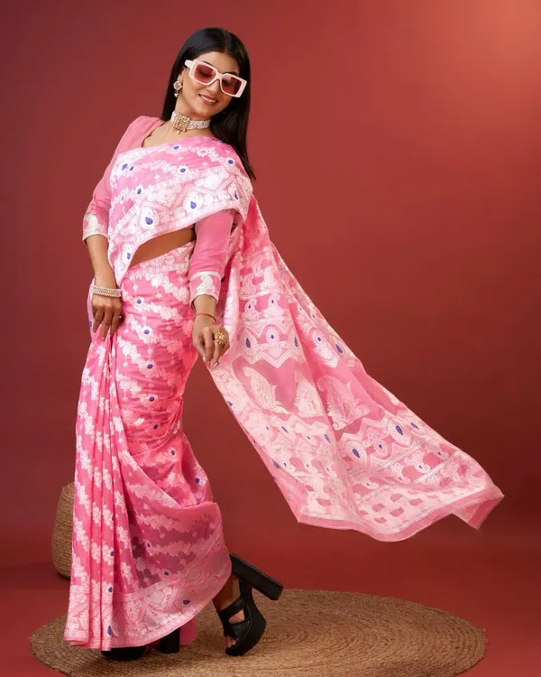 Pink_Banarasi_Silk_Traditional_Wear_Saree