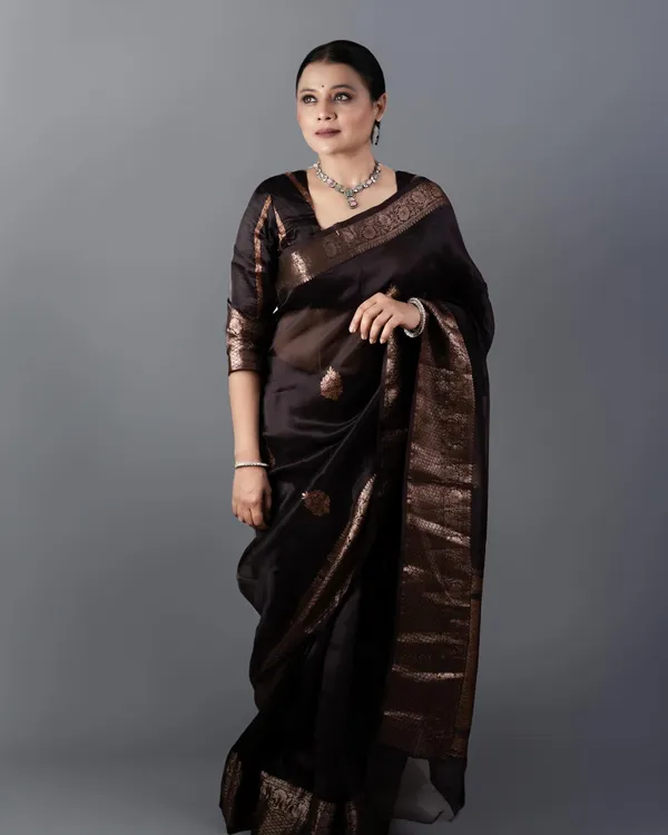 Black_Banarasi_Silk_Traditional_Wear_Saree