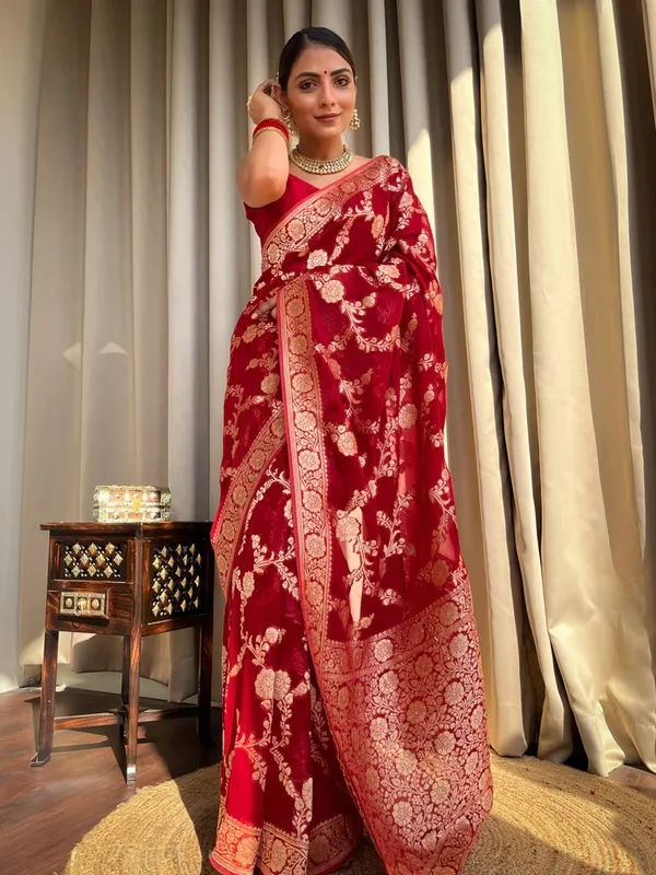 Red_Banarasi_Silk_Traditional_Wear_Saree