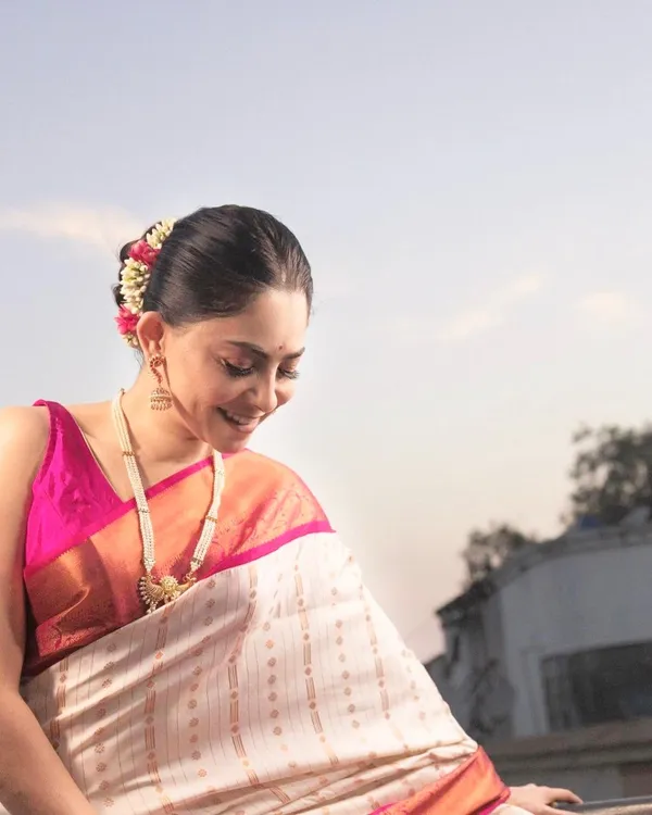 Pink_&_Peach_Banarasi_Silk_Traditional_Wear_Saree