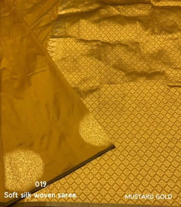 Yellow_Banarasi_Silk_Traditional_Wear_Saree