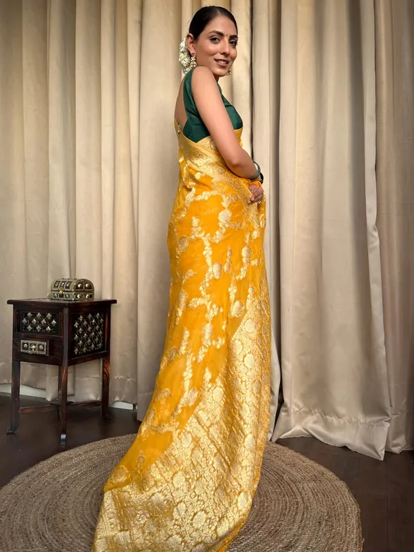 Yellow_Banarasi_Silk_Traditional_Wear_Saree