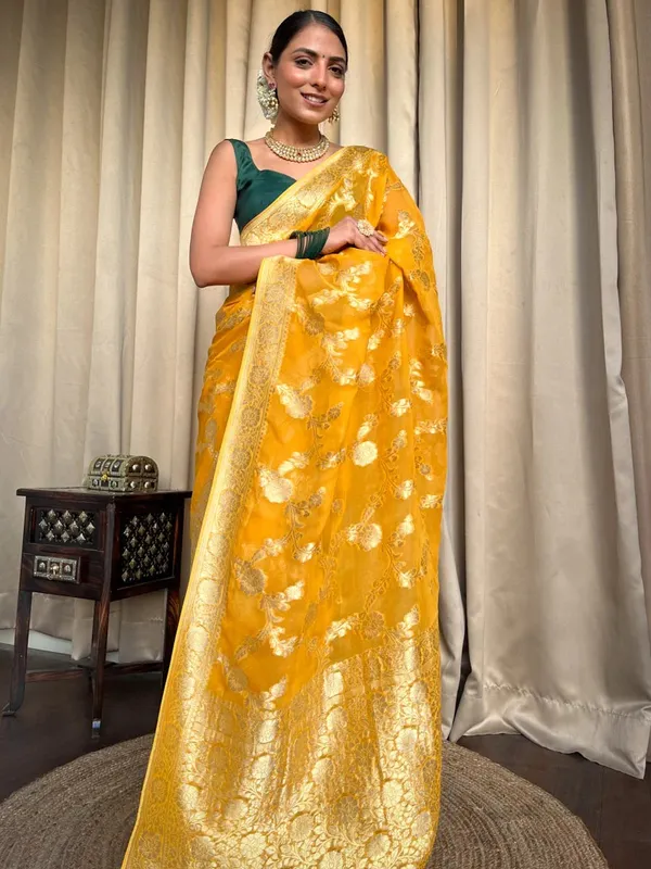 Yellow_Banarasi_Silk_Traditional_Wear_Saree