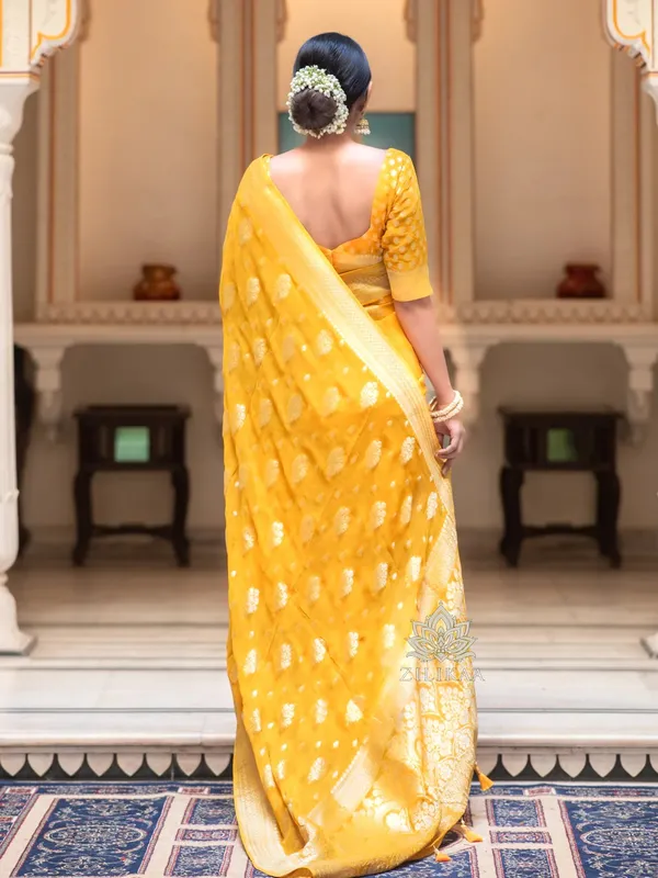Yellow_Banarasi_Silk_Traditional_Wear_Saree