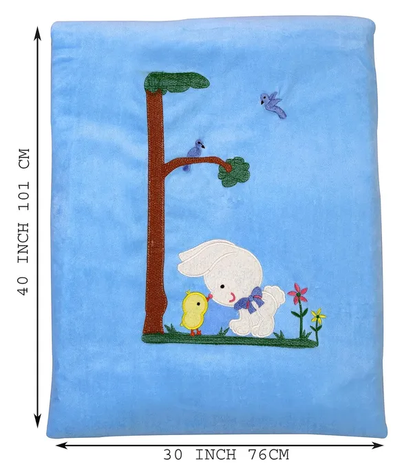 Blue_Born_Baby_Blanket_Or_Wrapper_Or_Receiving_Towel