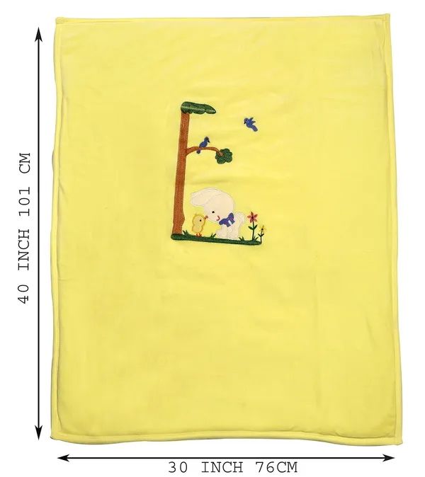 Yellow_Born_Baby_Blanket_Or_Wrapper_Or_Receiving_Towel