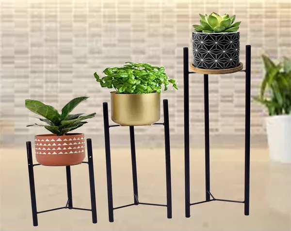 Indoor_or_Outdoor_Plant_Display_Stand,_Pot_Stand,_Set_of_3_-_Black_(DVPOT-28B)