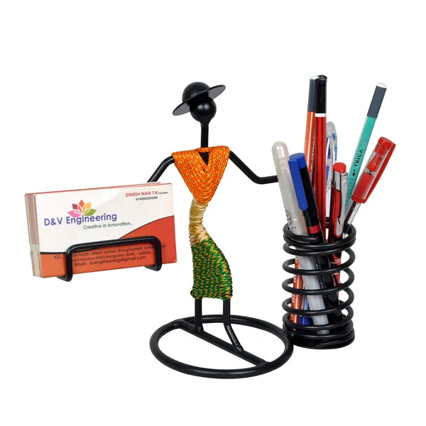 Hand_type_Pen/Pencil_and_Visiting_Card_Holder_with_Indian_Tricolor/Tiranga_Dressed_Lady_(DVPS-03-TRI)