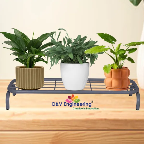 Indoor/Outdoor_planter_stand/Pot_Stand/plant_Stand_for_Home/Garden_D?cor_(26_inches_Wide_-_Set_of_4,_Grey)_DVPOT-03W-04
