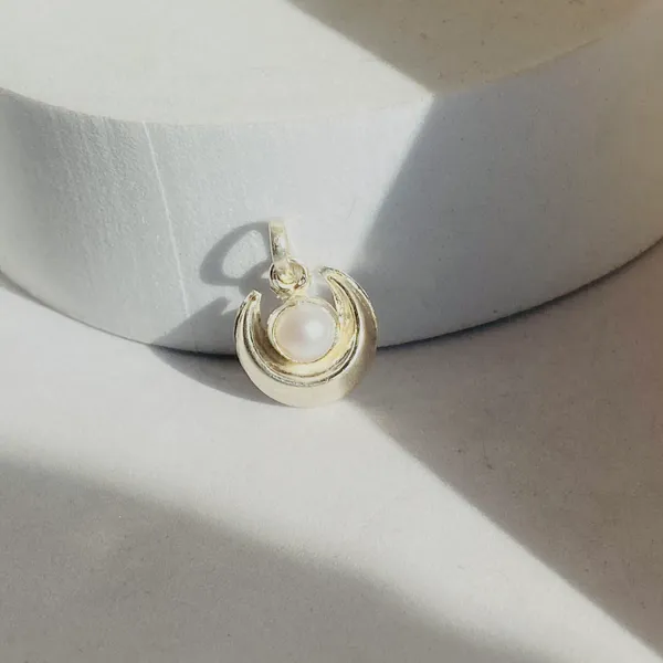 NATURAL_PEARL_WITH_STERLING_925_SILVER_PENDANT