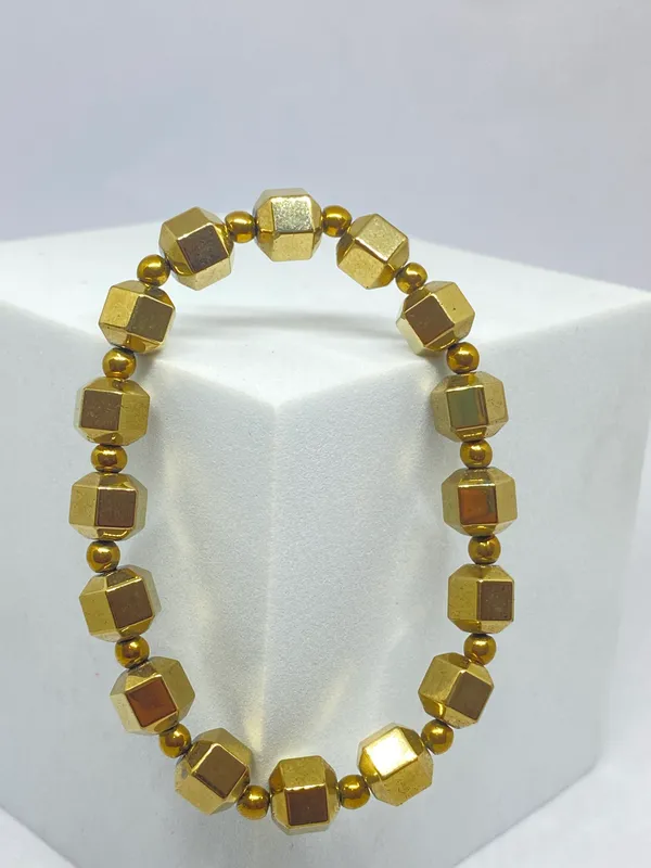 Golden_Pyrite_Bracelet_for_health_and_wealth_.
