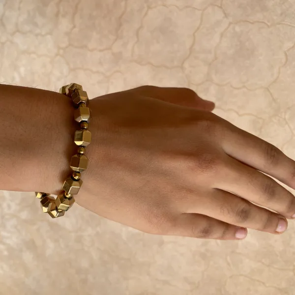 Golden_Pyrite_Bracelet_for_health_and_wealth_.