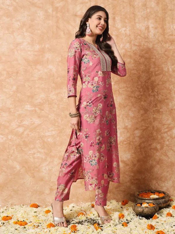 Mauve_Floral_Printed_Kurta_Set_with_Dupatta