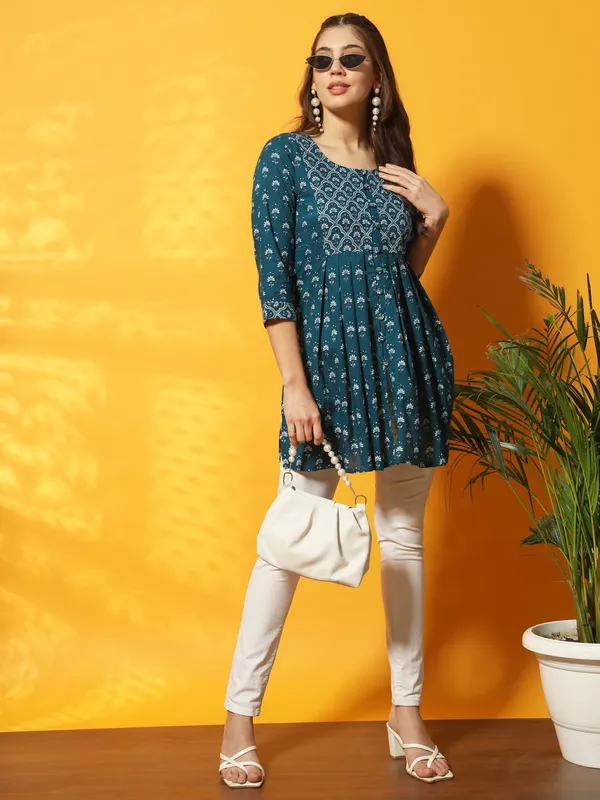 Teal_Blue_and_White_Bagru_Printed_Tunic