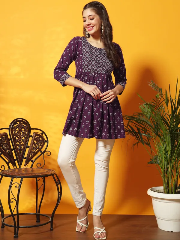 Plum_Violet_Floral_Bagru_Printed_Tunic