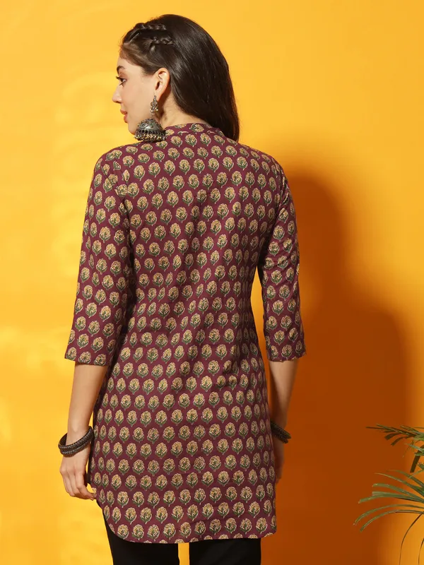 Brown_and_Mustard_Yellow_Floral_Bagru_Printed_Tunic