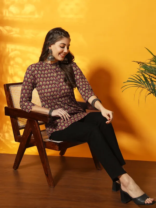 Brown_and_Mustard_Yellow_Floral_Bagru_Printed_Tunic