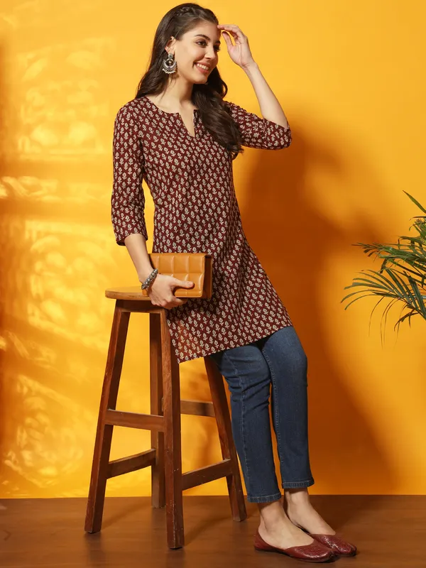 Brown_and_Black_Floral_Bagru_Printed_Tunic