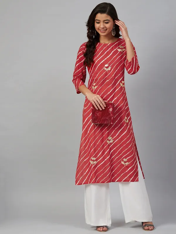 Red_Leheriya_Gota_Patti_Embroidered_Straight_Kurta