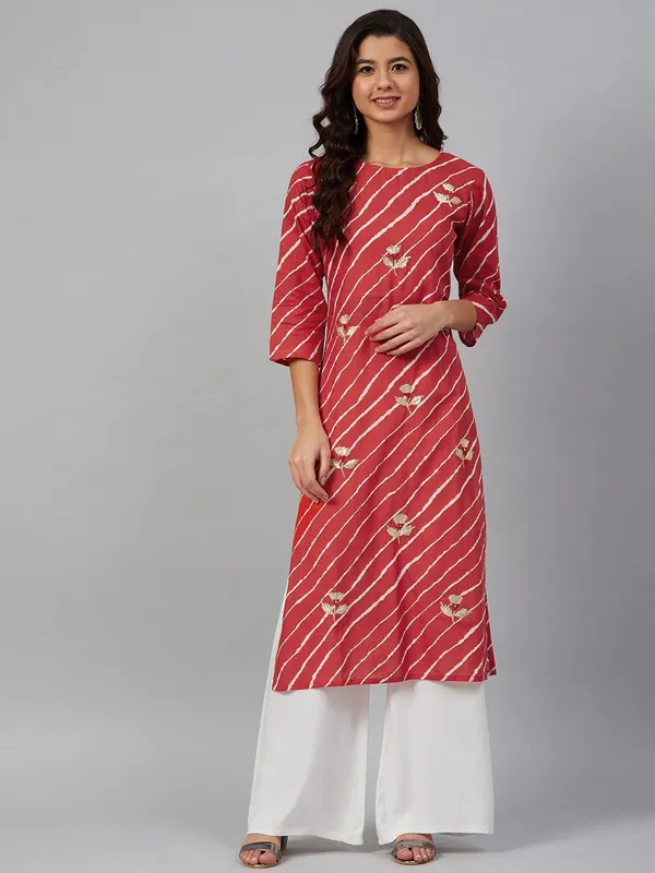 Red_Leheriya_Gota_Patti_Embroidered_Straight_Kurta