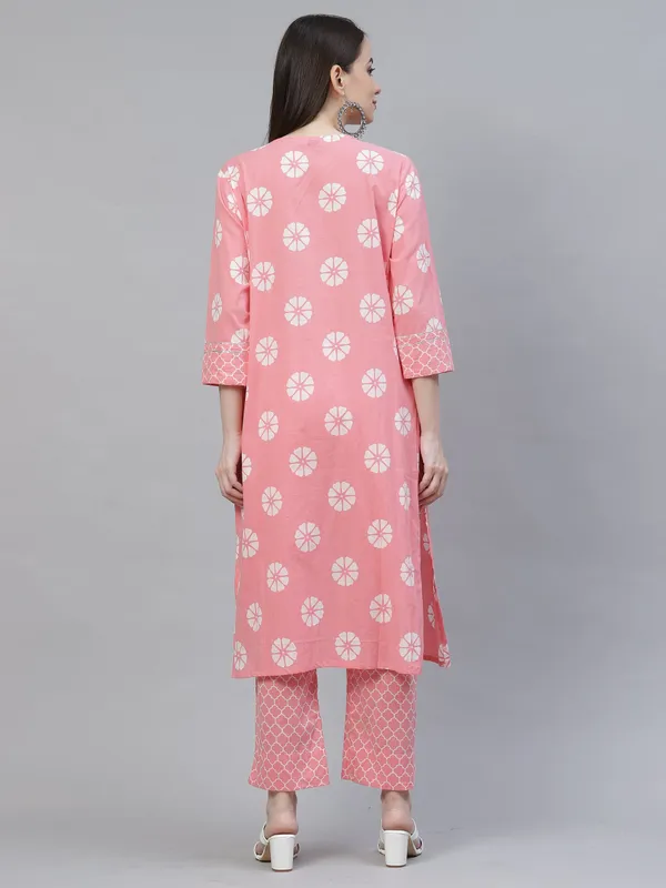 Pink_and_White_Floral_Kurta_Pants_Set