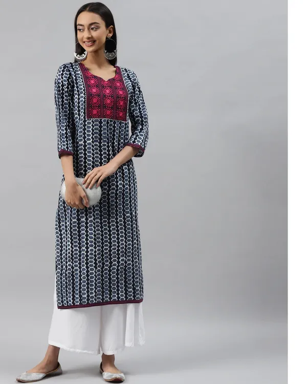 Blue_Ethnic_Printed_Embroidered_Straight_Kurta