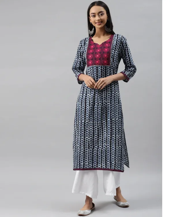 Blue_Ethnic_Printed_Embroidered_Straight_Kurta