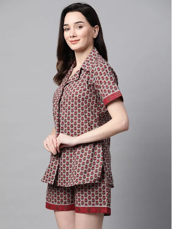 Grey_and_Red_Floral_Printed_Night_Suit