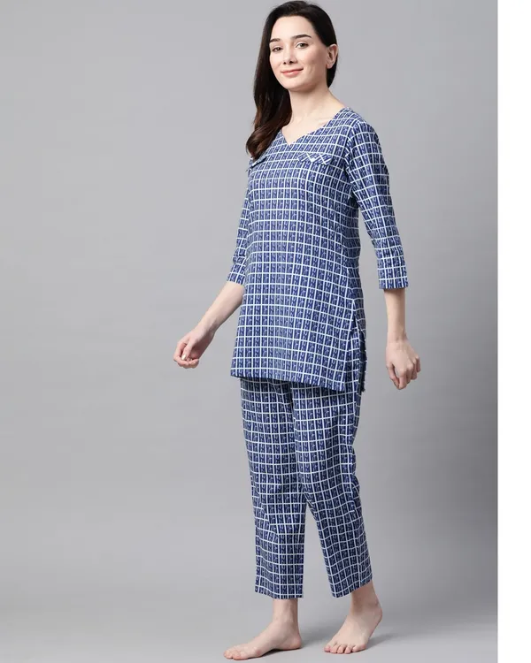 Navy_Blue_Checks_Printed_Night_Suit