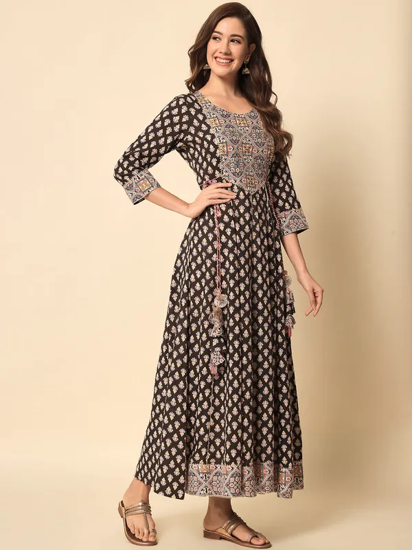 Black_and_Pink_Flared_Ethnic_Maxi_Dress_with_Dupatta