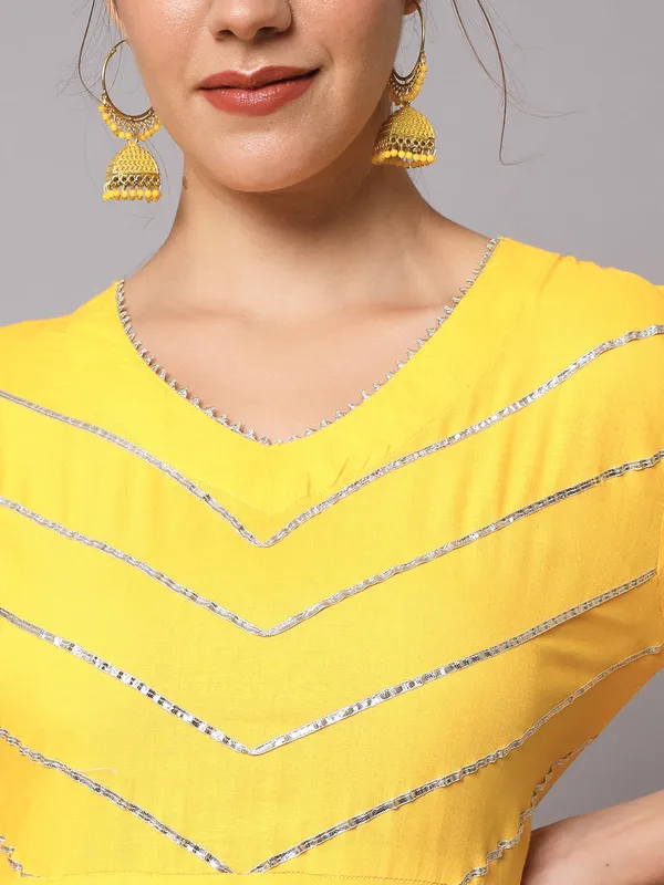 Yellow_Yoke_Design_Flared_Kurta_Set_with_Dupatta