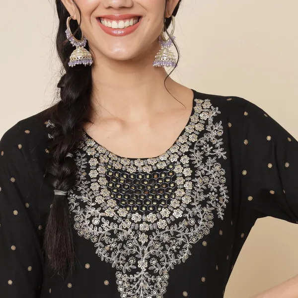 Black_Sequin_Embroidered_Anarkali_Suit_Set_with_Dupatta