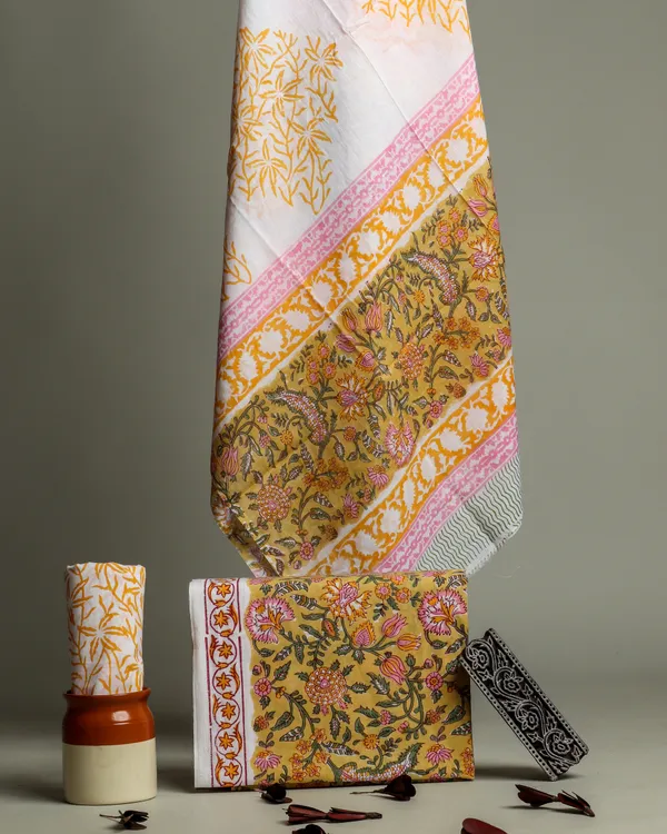 Cotton_Pink_and_Red_Hand_Block_Floral_Printed_Unstitched_Suit_Set