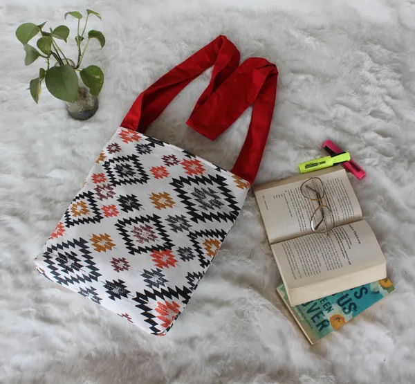 Pack_of_1_Piece_Cotton_Bright_Red_Multi_Star_Printed_Collection_Crossbody_Messenger_Bag_for_Women,_Men,_Girl_&_Boy