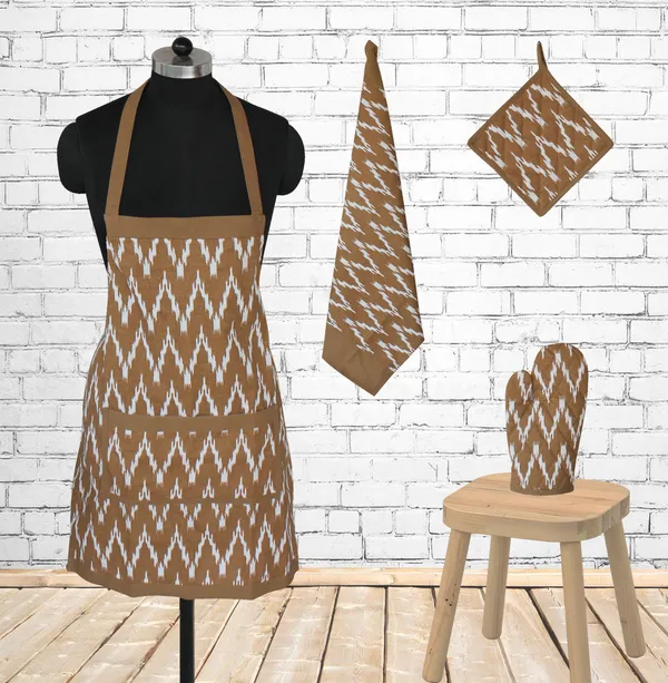 Pack_of_4_Pieces_Cotton_Brown_Waggle_Printed_Collection_Apron_Set_for_Kitchen_for_Women_Men_Girl_and_Boy