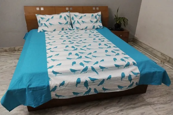 Pack_of_3_Pieces_Cotton_Blue_Bird_Printed_Bedsheet_With_Pillow_Cover_for_Bedroom,_Guest_Room,_Kids_Room