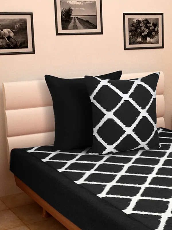 Pack_of_3_Pieces_Cotton_Black_Ikat_Printed_Single_Bedsheet_With_Sham_Cover_for_Bedroom,_Guest_Room,_Kids_Room