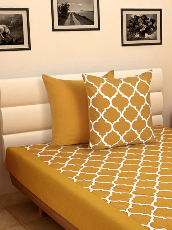 Pack_of_3_Pieces_Cotton_Yellow_Ogee_Printed_Single_Bedsheet_With_Sham_Cover_for_Bedroom,_Guest_Room,_Kids_Room