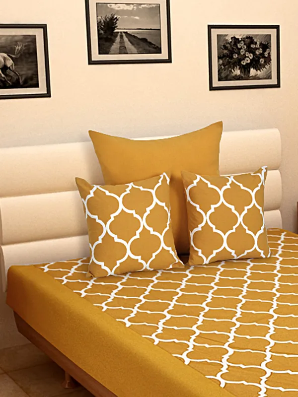 Pack_of_4_Pieces_Cotton_Yellow_Ogee_Printed_Single_Bedsheet_With_Sham_Cover_and_Cushion_Cover_for_Bedroom,_Guest_Room,_Kids_Room