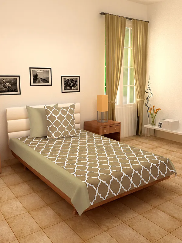 Pack_of_3_Pieces_Cotton_Beige_Ogee_Printed_Single_Bedsheet_With_Sham_Cover_for_Bedroom,_Guest_Room,_Kids_Room