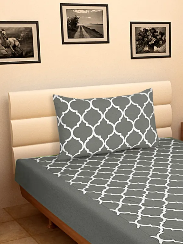 Pack_of_2_Pieces_Cotton_Grey_Ogee_Printed_Single_Bedsheet_With_Pillow_Cover_for_Bedroom,_Guest_Room,_Kids_Room