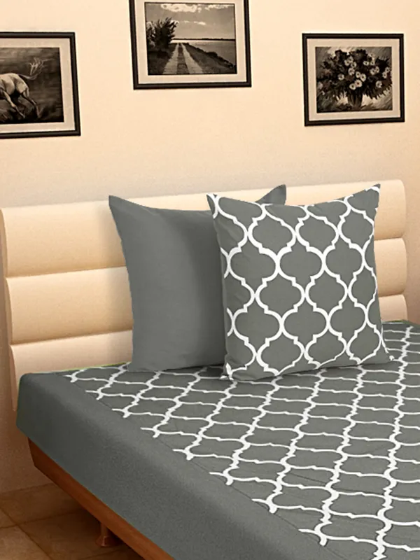 Pack_of_3_Pieces_Cotton_Grey_Ogee_Printed_Single_Bedsheet_With_Sham_Cover_for_Bedroom,_Guest_Room,_Kids_Room