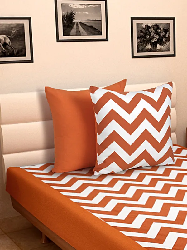 Pack_of_3_Pieces_Cotton_Orange_Chevron_Printed_Single_Bedsheet_With_Sham_Cover_for_Bedroom,_Guest_Room,_Kids_Room