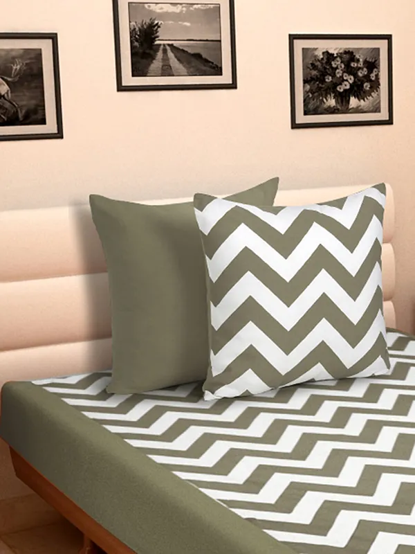 Pack_of_3_Pieces_Cotton_Grey_Chevron_Printed_Single_Bedsheet_With_Sham_Cover_for_Bedroom,_Guest_Room,_Kids_Room