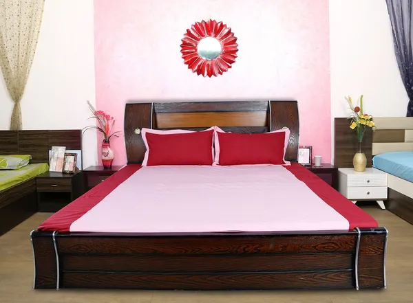 Pack_of_3_Pieces_Cotton_Pink_Maroon_Summer_Fun_Solid_Bed_Sheet_With_Pillow_Covers_for_Bedroom,_Guest_Room,_Kids_Room