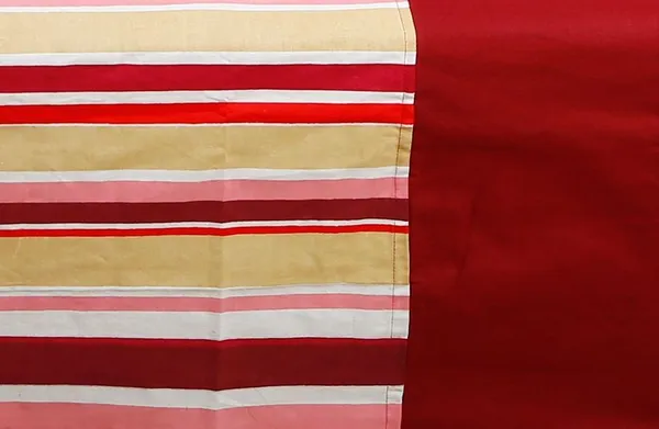 Pack_of_2_&_3_Pieces_Cotton_Maroon_Stripe_Villa_Printed_Bedsheet_Set_With_Pillow_Covers_for_Bedroom,_Guest_Room,_Kids_Room