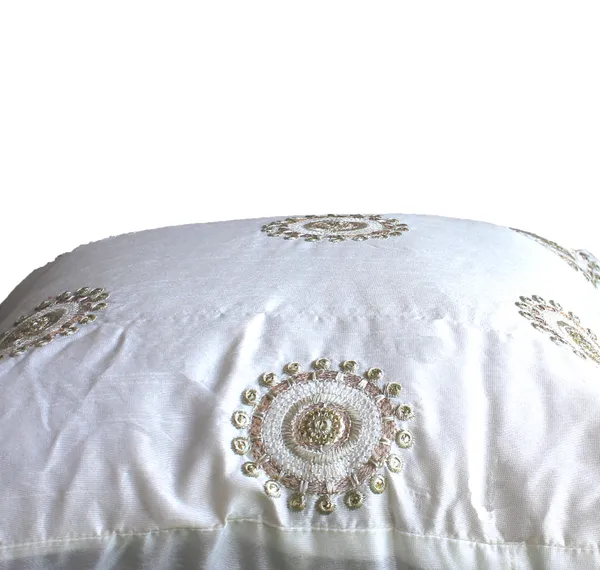 Pack_of_2_Pieces_Cotton_Cream_Polyester_Circular_Blossom_Polyester_Embroidery_Cushion_Cover_For_Living_Room_and_Bedroom